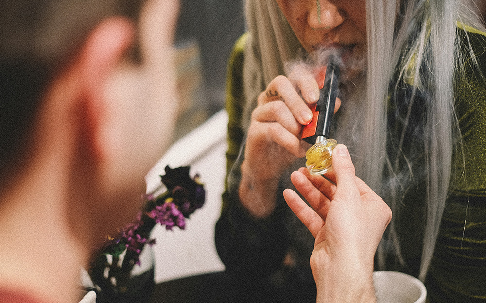 dabs are inhaled through vaporizer