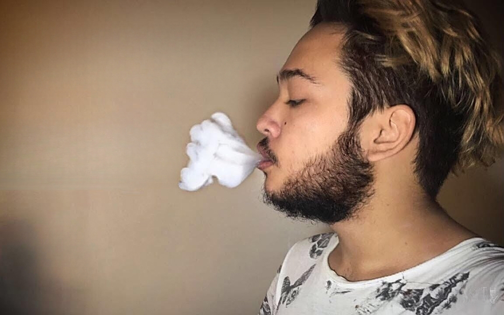 How to Ghost Vape Vaping Tricks for Beginners